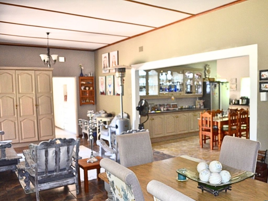 4 Bedroom Property for Sale in Wilgenhof Free State